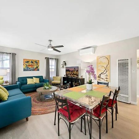 Spacious Centrally Located New 2 Bedroom Property! Inglewood Esterno foto